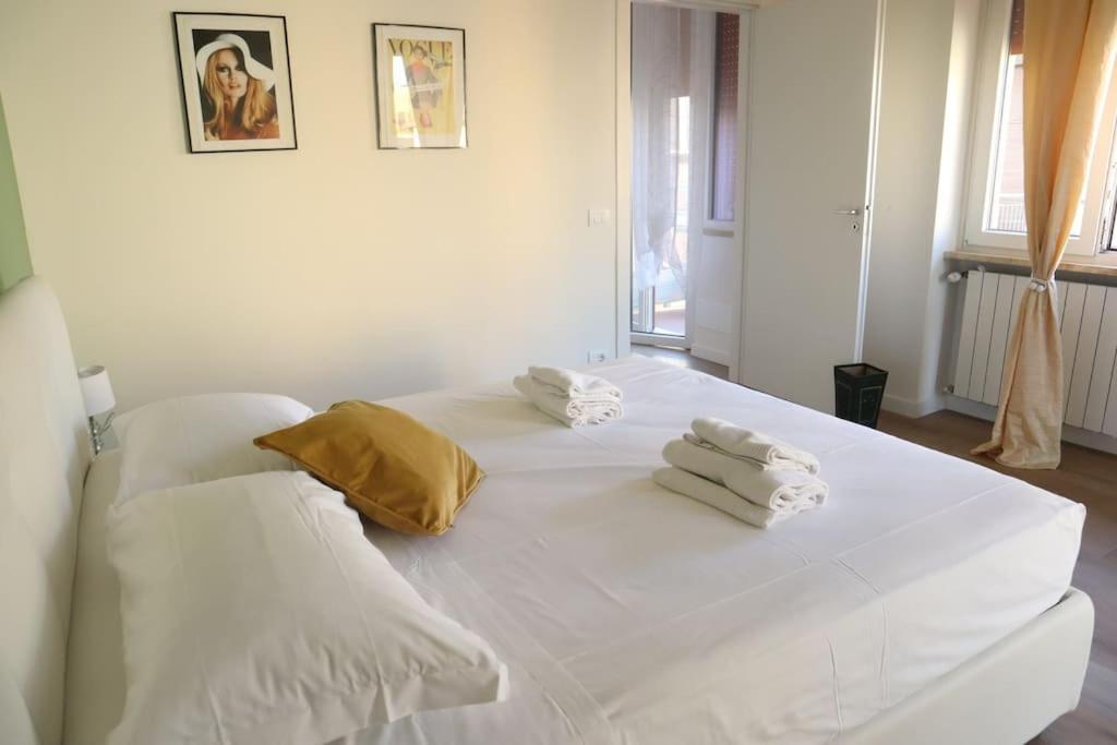 Santa Maria Novella - Golden Lily Florence, City Center Apartment Екстер'єр фото